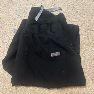 Figs Charcoal Scrub Pants